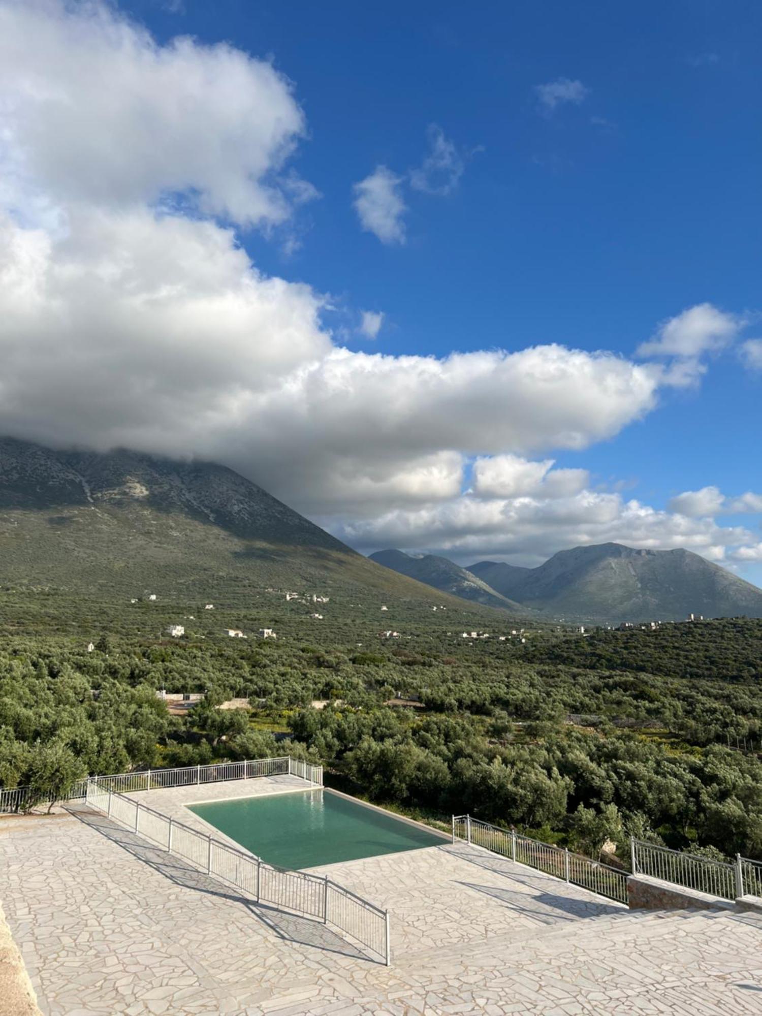 Hotel Koukouri Village 4*